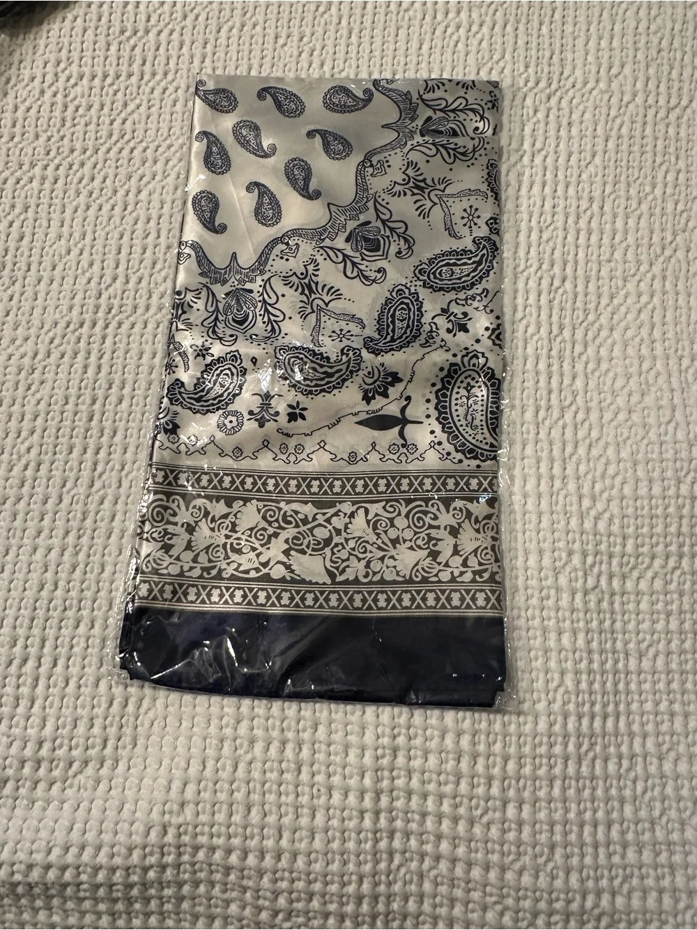 Navy & Cream Paisley Bandana-Pattern scarf